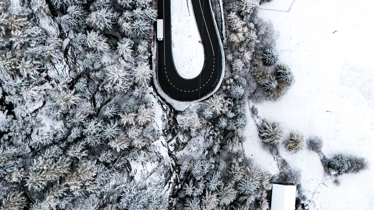 Cluster F's how-to: Compare SaaS pricing models and pick the right unit-economics for your startup Cluster F's how-to: Compare SaaS pricing models and pick the right unit-economics for your startup — Aerial Winter View